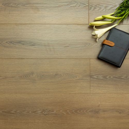 Sàn gỗ Titanium V2020 1220x198x12mm cốt đen , AC4, chống nước 99h