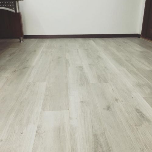 Sàn gỗ Robina O131 bản nhỏ 12mm